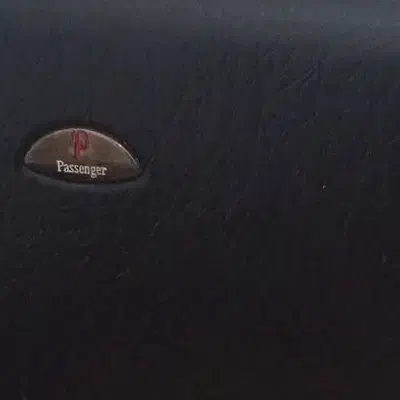 گیف صامت|کیف، کفش، کمربند|کبودرآهنگ, |دیوار