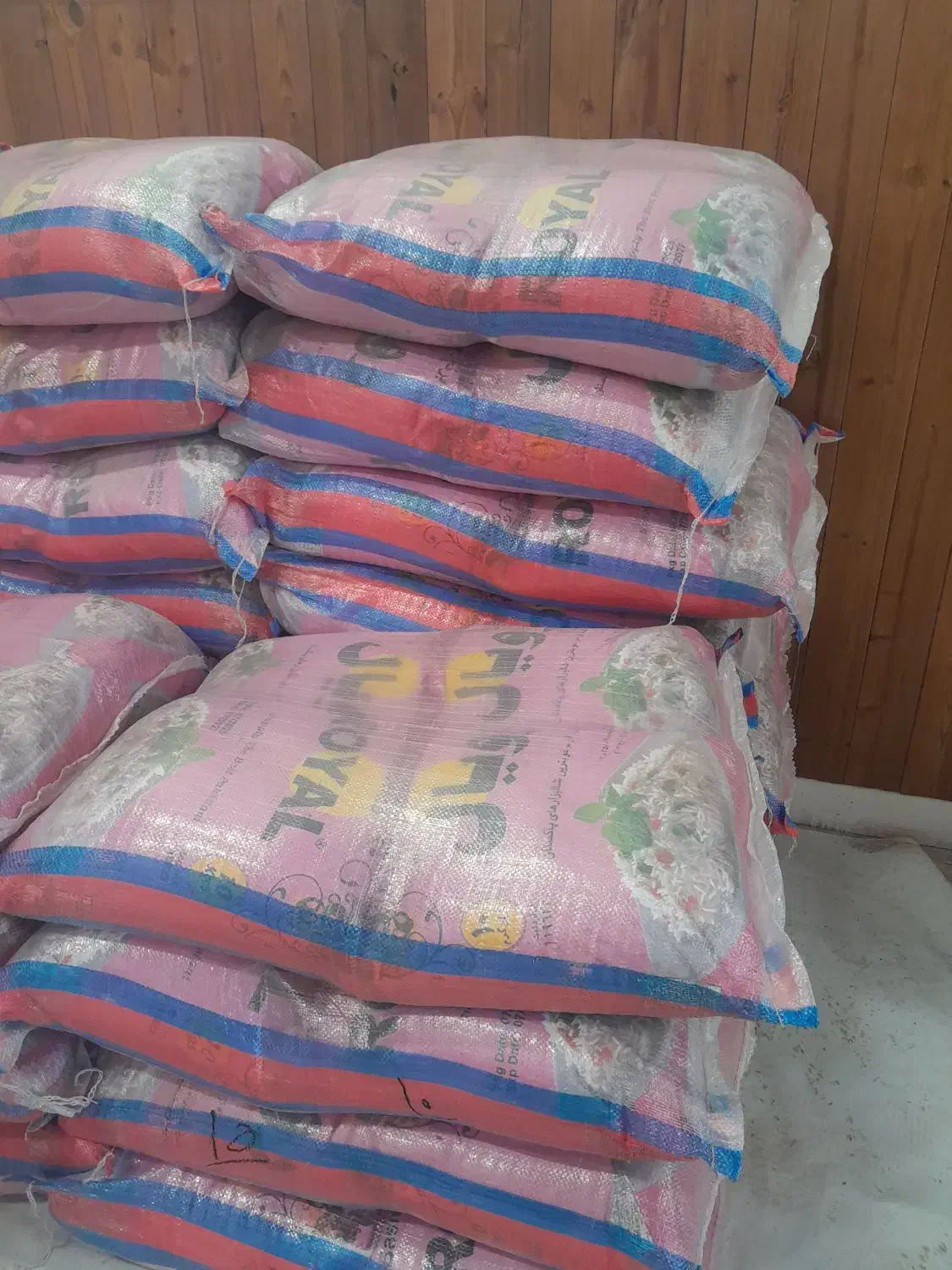 برنج پاکستانی|خوردنی و آشامیدنی|رشت, منظریه|دیوار