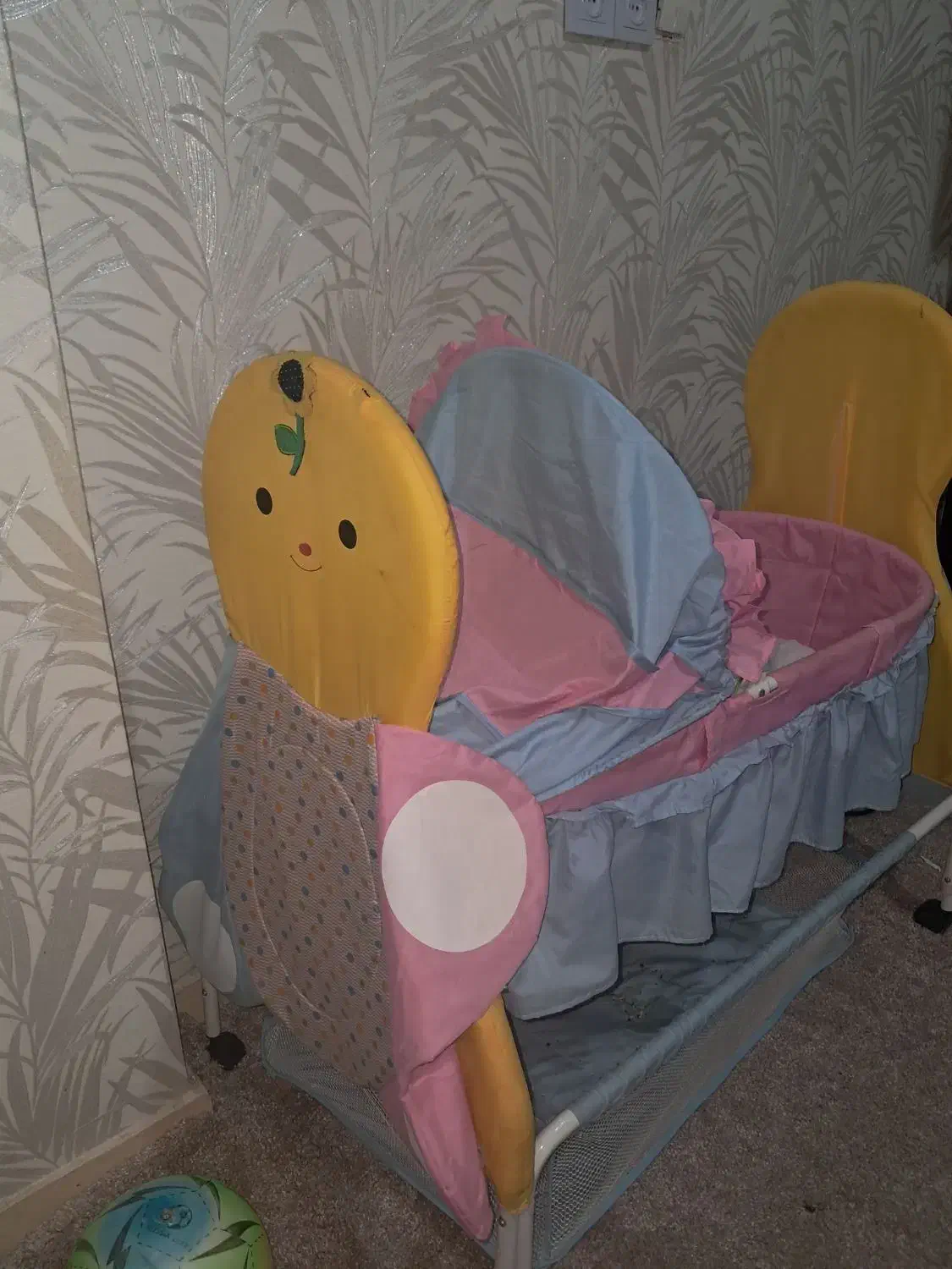 سعدی|تخت و سرویس خواب|اهواز, کوی سعدی|دیوار