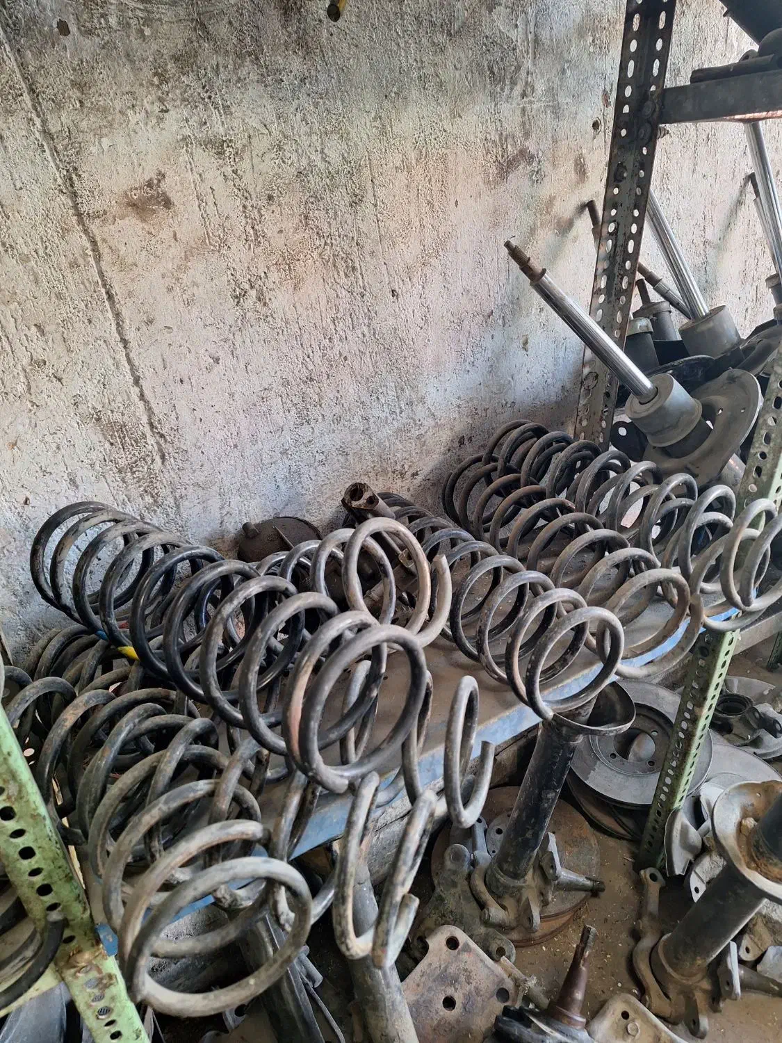 لوازم استوک|قطعات یدکی و لوازم جانبی|فلاورجان, |دیوار