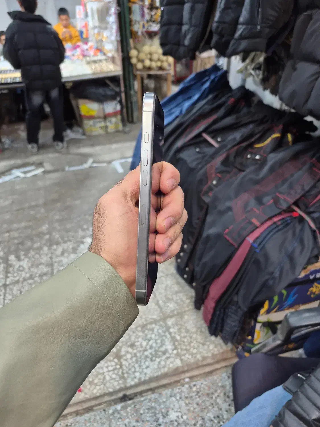 گوشی ایفون ۱۶پرومکس ۲۵۶ گیگ باطری ۹۷ ریجستر شده|موبایل|زابل, |دیوار