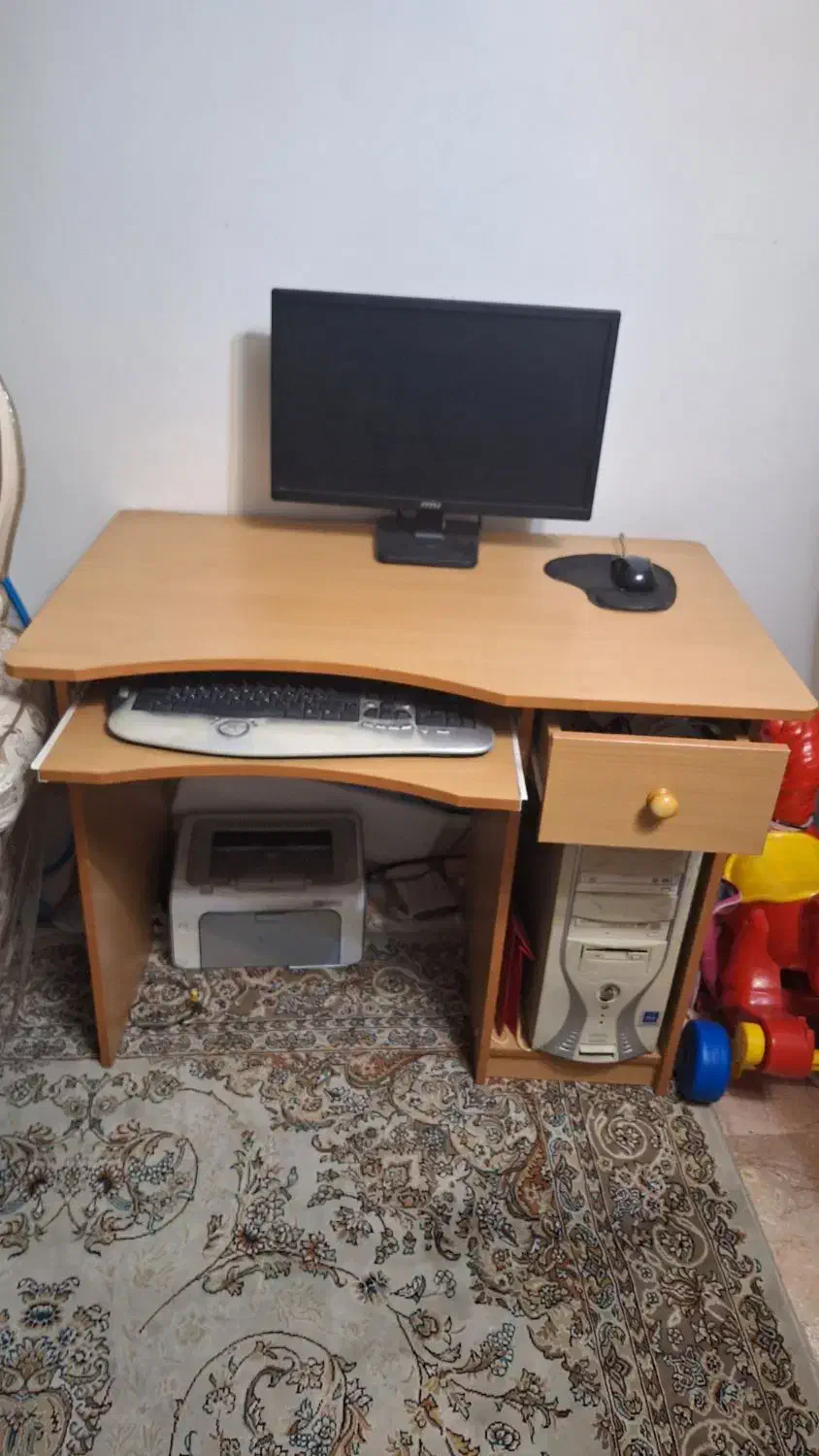 میز کامپیوتر کشودار|میز تحریر و کامپیوتر|تهران, صادقیه|دیوار