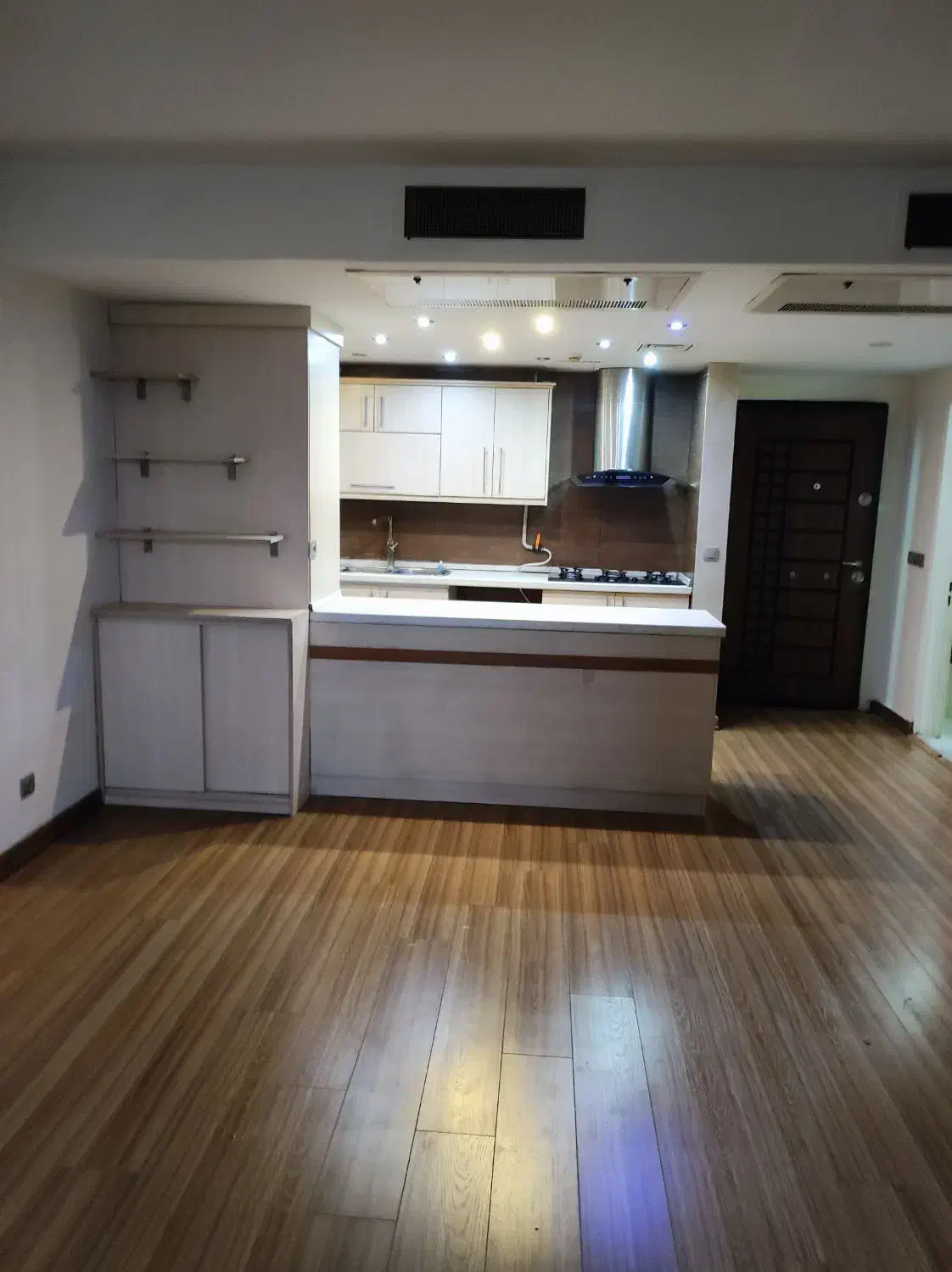 پونک  سردا جنگل برج جام جم همت