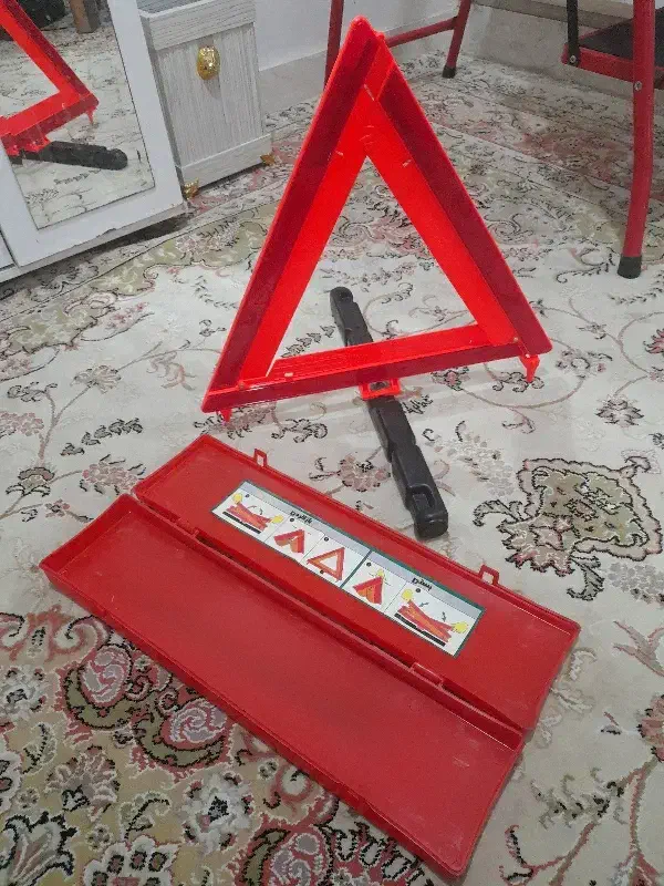 شب رنگ خطر|قطعات یدکی و لوازم جانبی|رباط‌کریم, نصیرشهر|دیوار