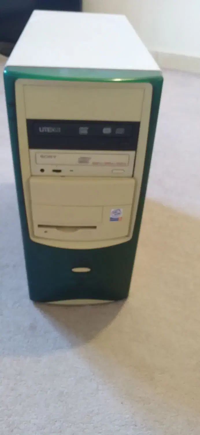 کیس و مونیتور ۱۷ اینچ|قطعات و لوازم جانبی رایانه|فردیس, دهکده|دیوار