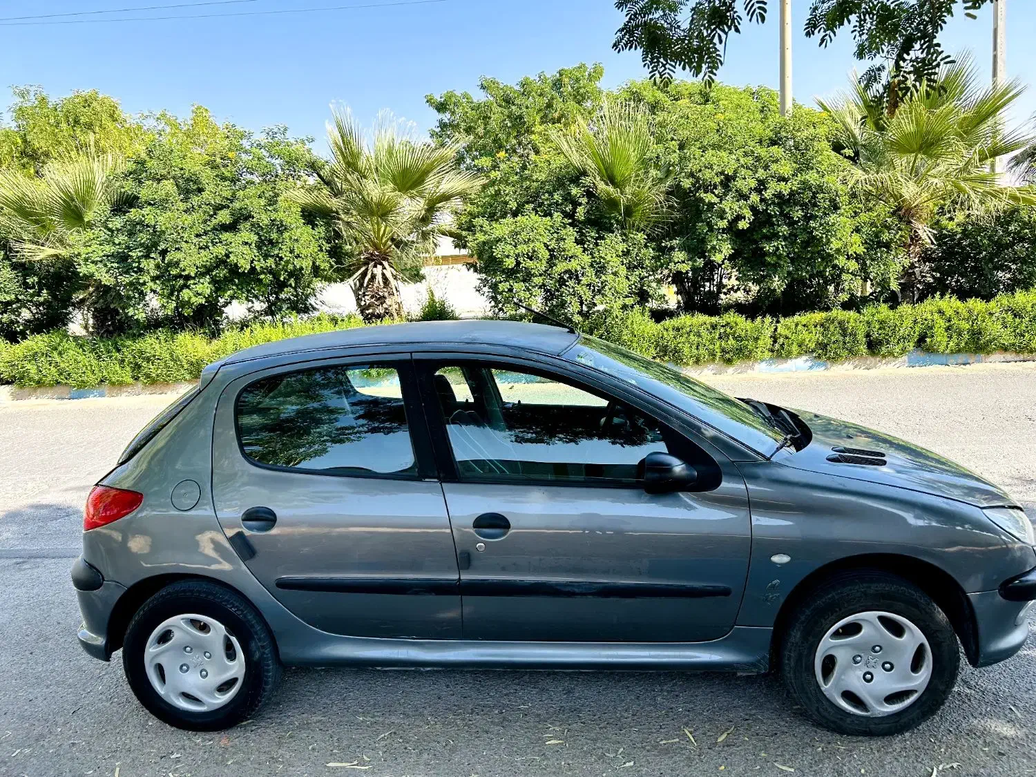 206تیپ2 مدل ۸۸|خودرو سواری و وانت|شیراز, حومه شیراز|دیوار