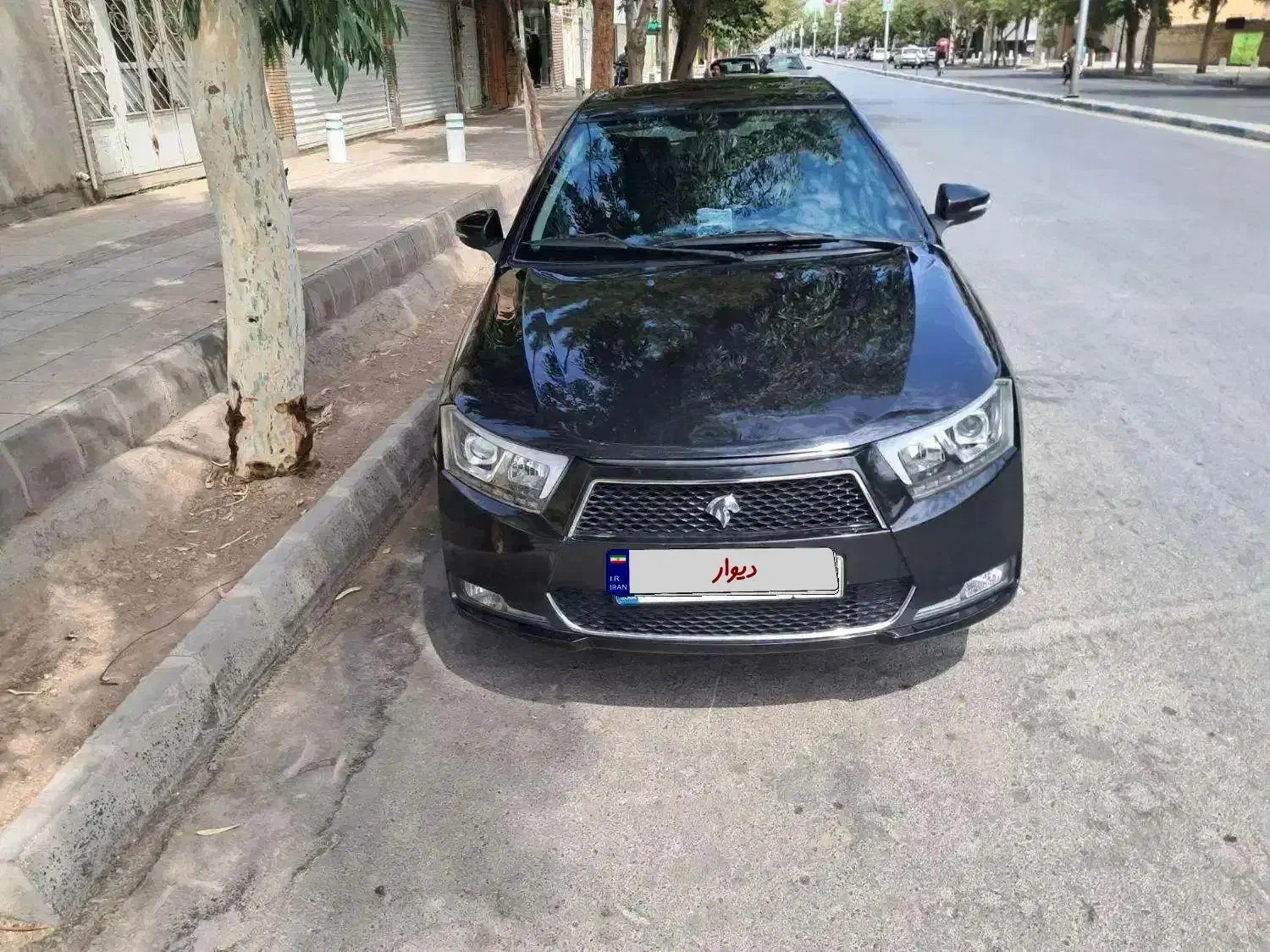 دنا پلاس توربو ۵ دنده مدل ۹۸|خودرو سواری و وانت|کرمان, |دیوار