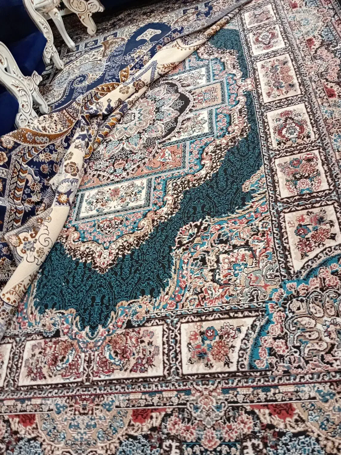 فرش های سنتی وتمیز|فرش|فولادشهر, فولادشهر|دیوار