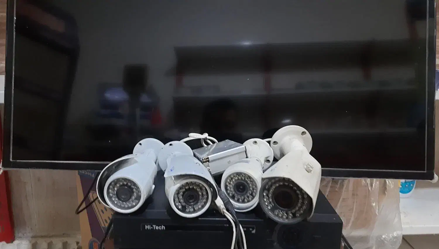 تلویزیون سامسونگ اصلی ۴۰ اینچ دوربین مدار بسته|تلویزیون و پروژکتور|نوشهر, |دیوار