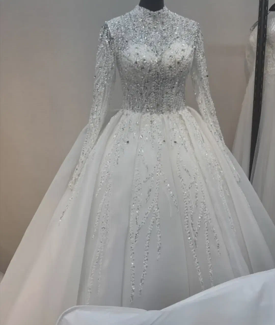 لباس عروس|لباس|چناران, |دیوار