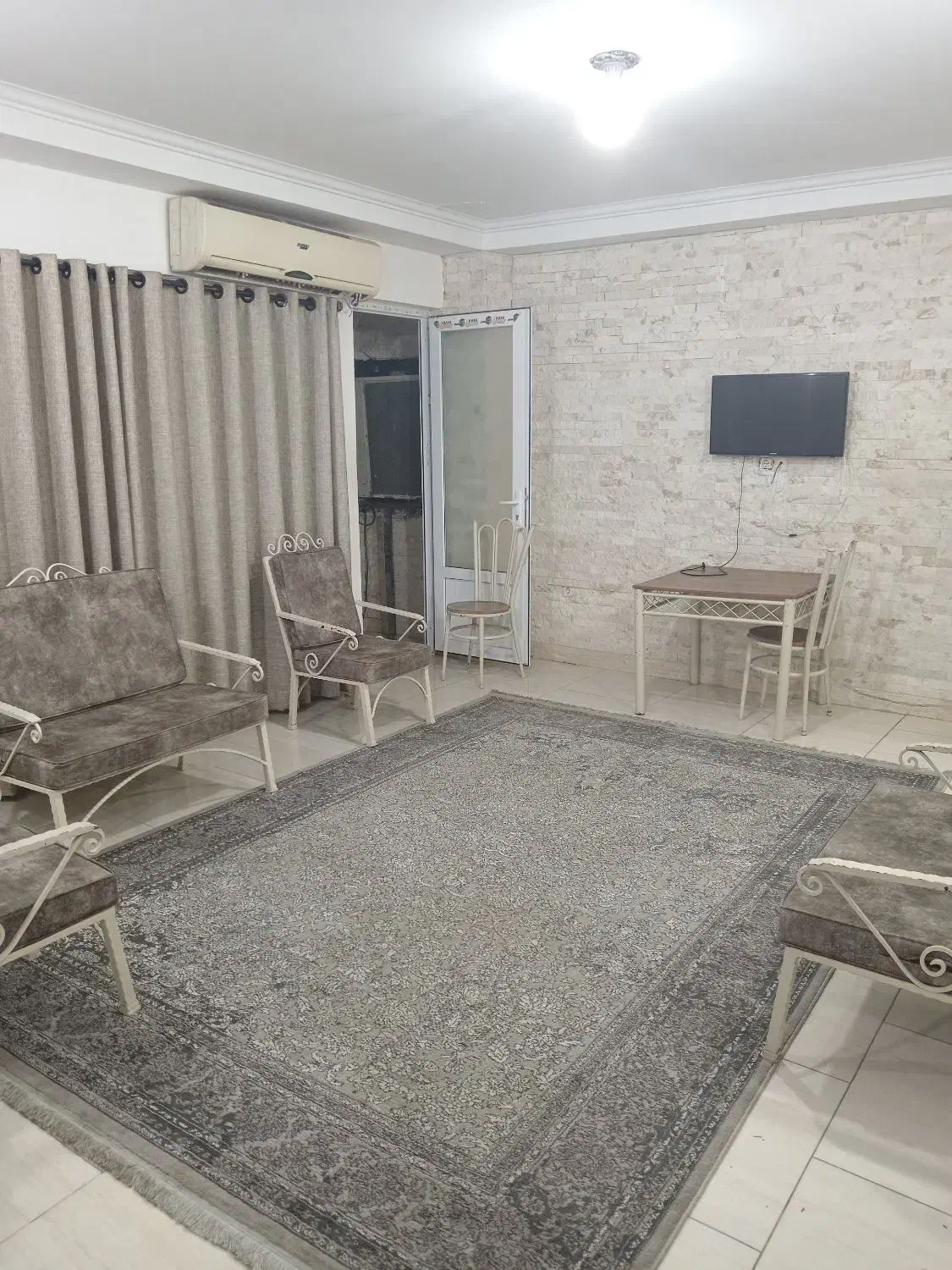 متل آپارتمان آدراپانا دو خواب|اجارهٔ کوتاهمدت آپارتمان و سوئیت|بابلسر, |دیوار