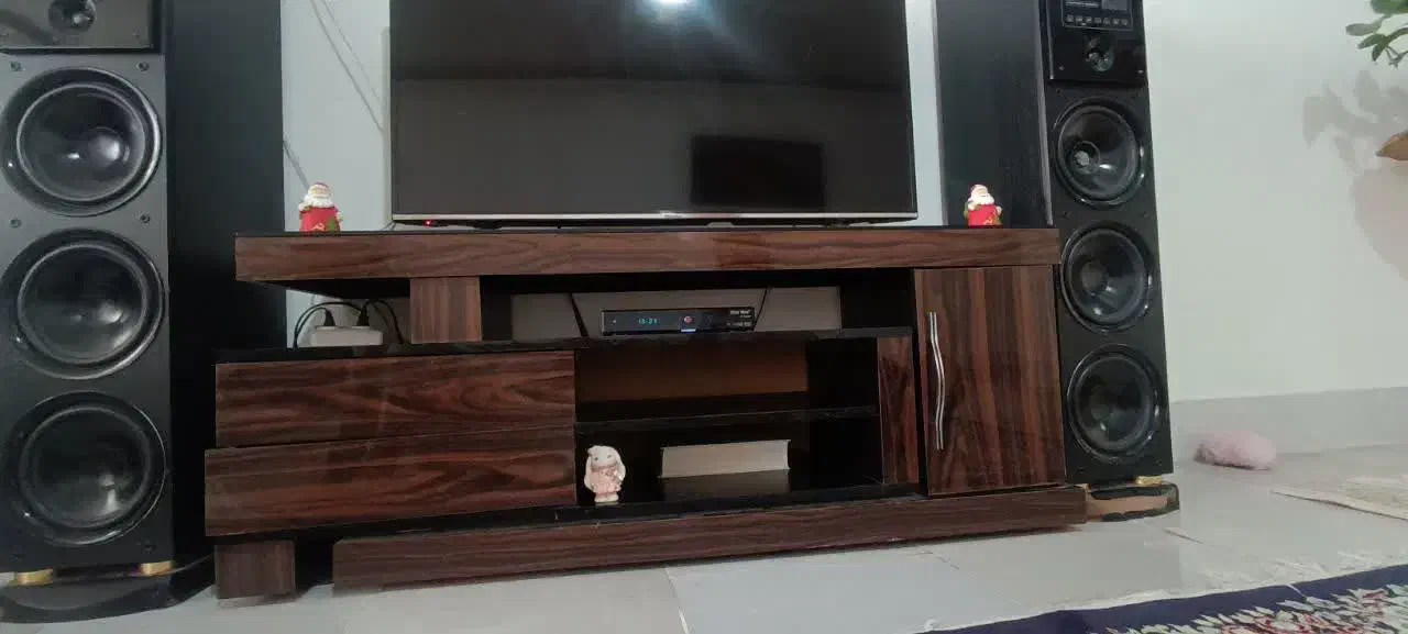 میز ال سی دی|میز تلویزیون|تربت‌حیدریه, شهرک ولیعصر|دیوار