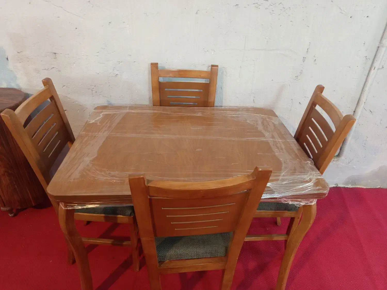 نهارخوری ۴نفره|میز و صندلی غذاخوری|مشهد, گرجی علیا|دیوار