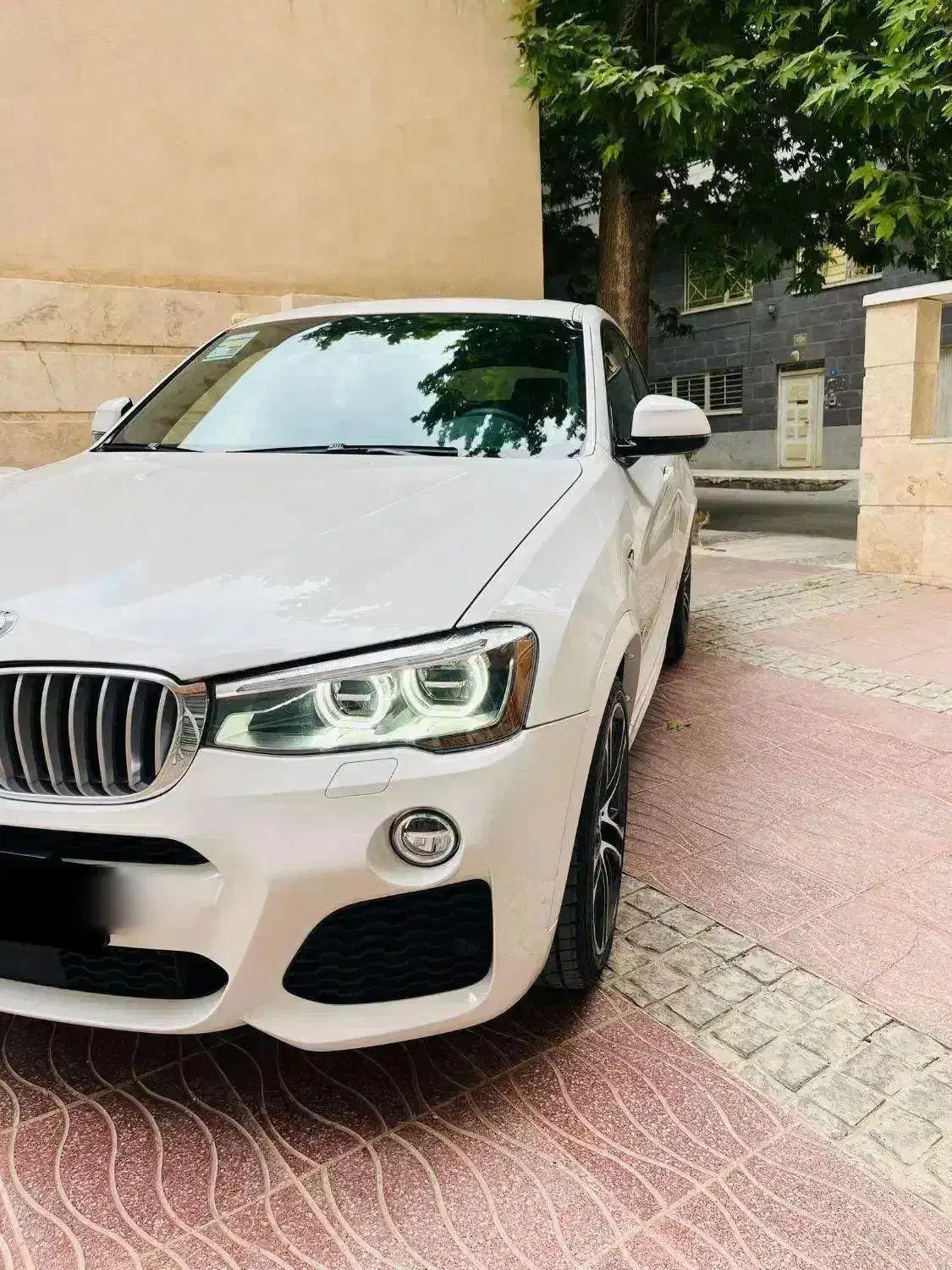 Bmw x4 فول ۶ رادار بیرنگ بسیار تمیز|خودرو سواری و وانت|تهران, سعادت‌آباد|دیوار