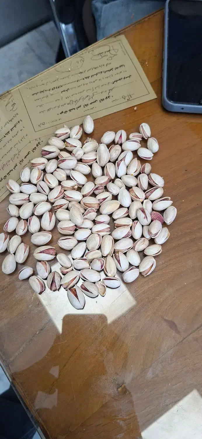 پسته لوکس احمد اقایی|خوردنی و آشامیدنی|رفسنجان, |دیوار