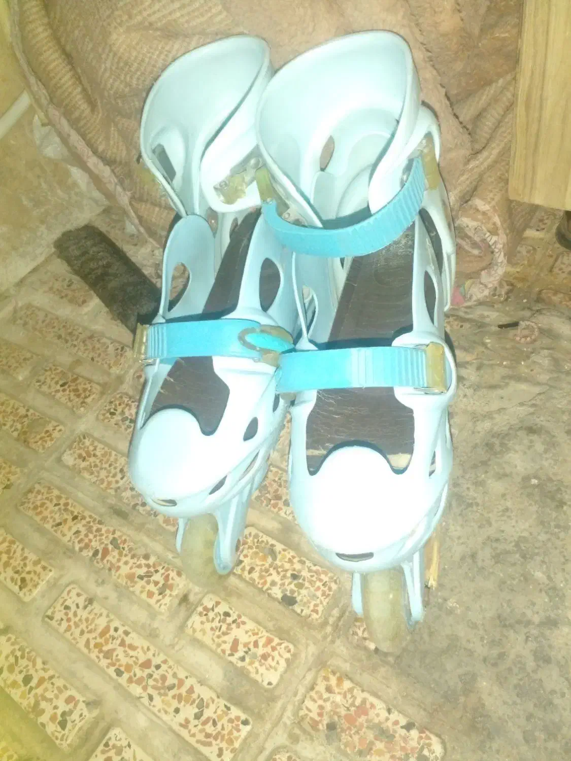 کفش اسکیت|دوچرخه، اسکیت، اسکوتر|تبریز, |دیوار