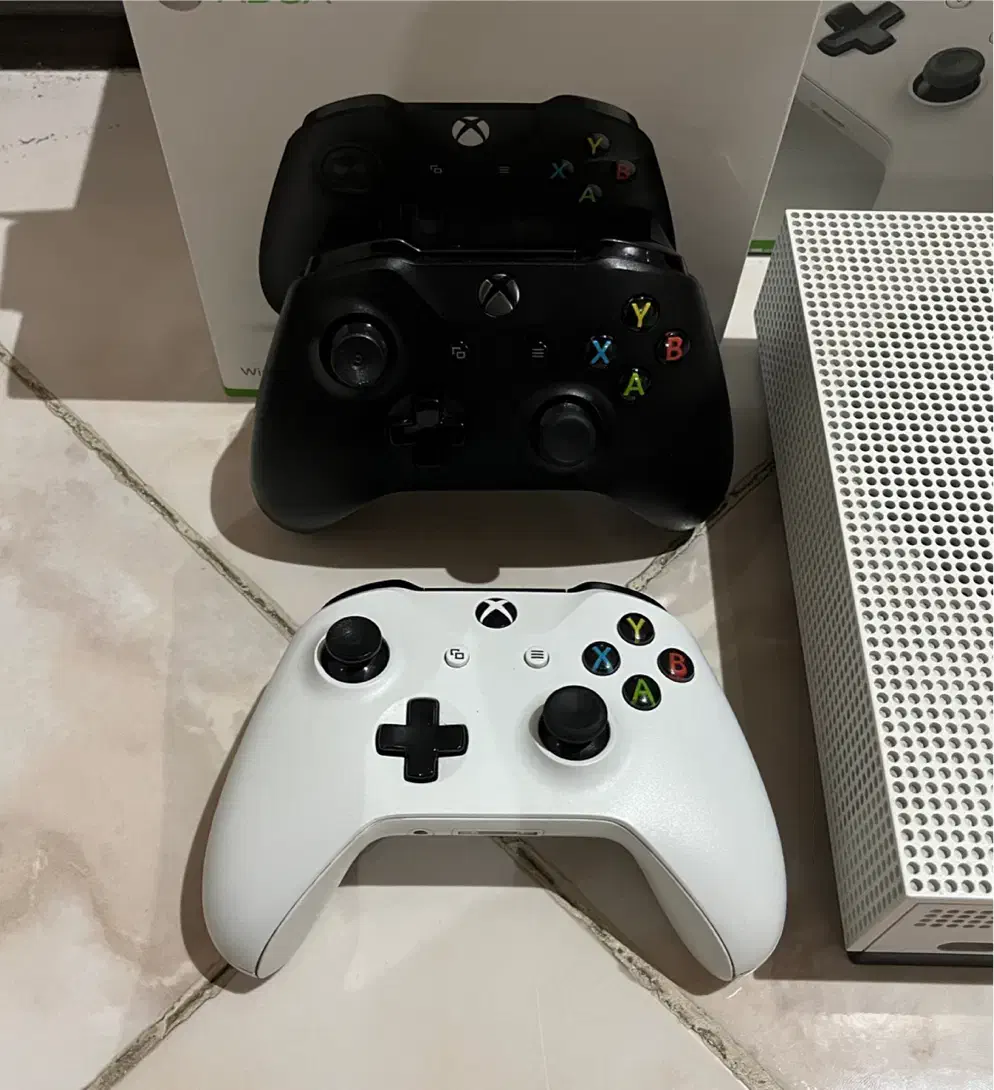 ایکس باکس وان اس یک ترابایت|کنسول، بازی ویدئویی و آنلاین|تهران, بهداشت|دیوار