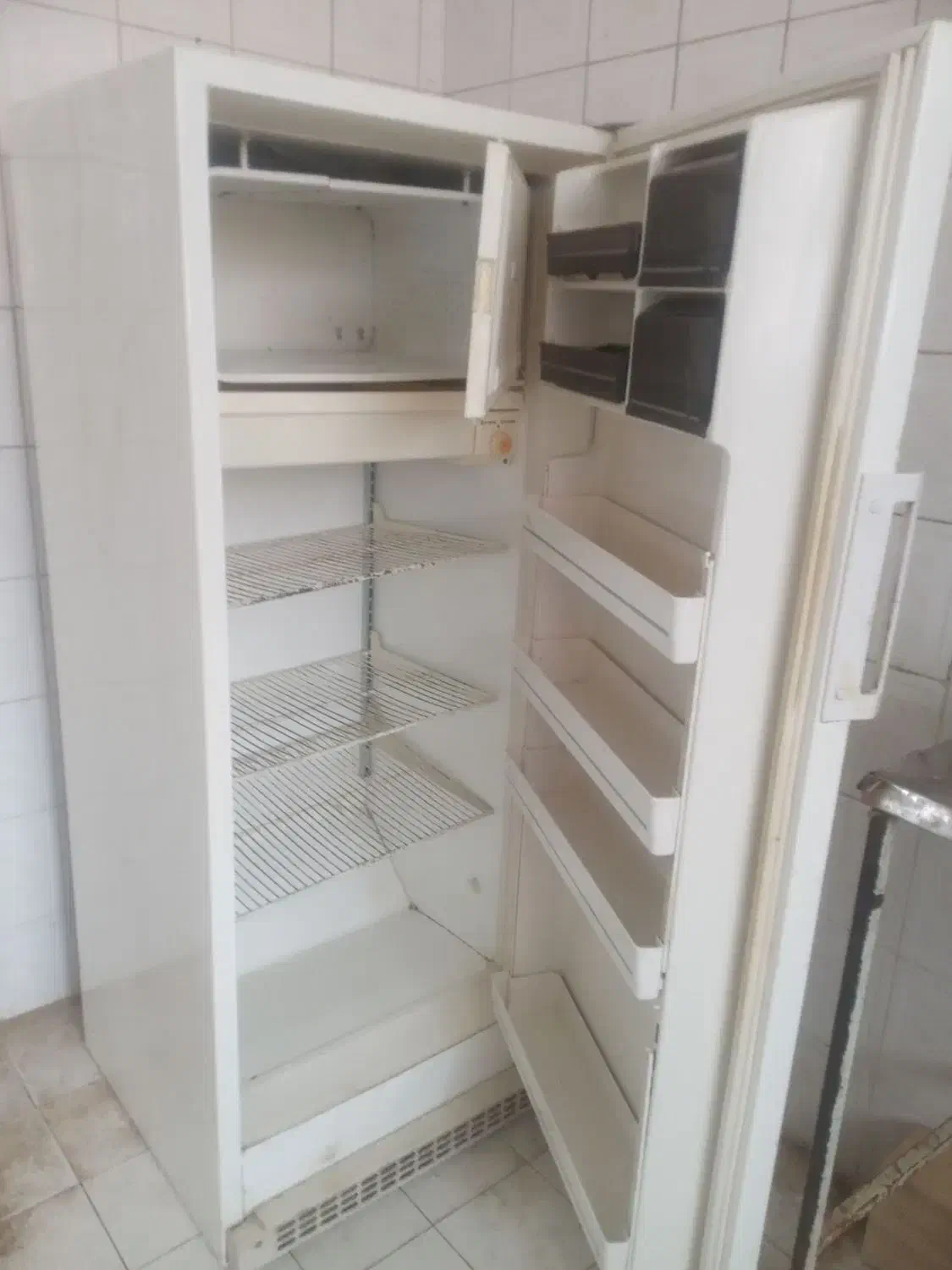 فروش یخچال ۲عدد|یخچال و فریزر|فارسان, |دیوار