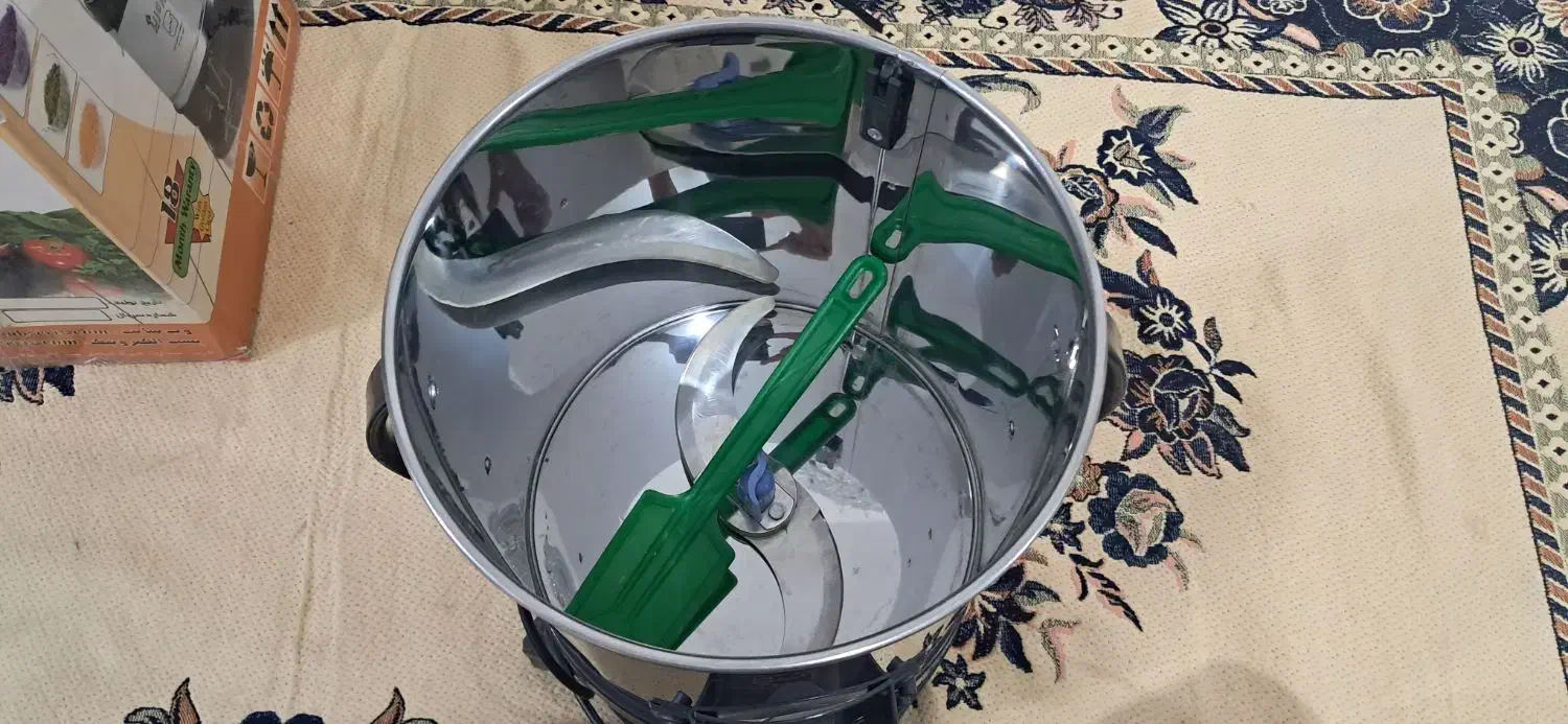 سبزی خرد کن|خردکن، آسیاب، غذاساز|فولادشهر, C8|دیوار