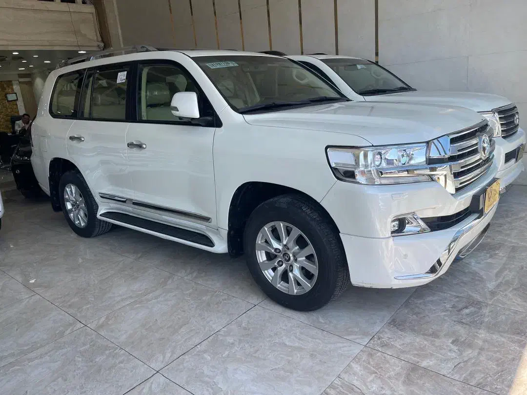 لندکروز مدل ۲۰۱۷|خودرو سواری و وانت|اهواز, کوروش|دیوار