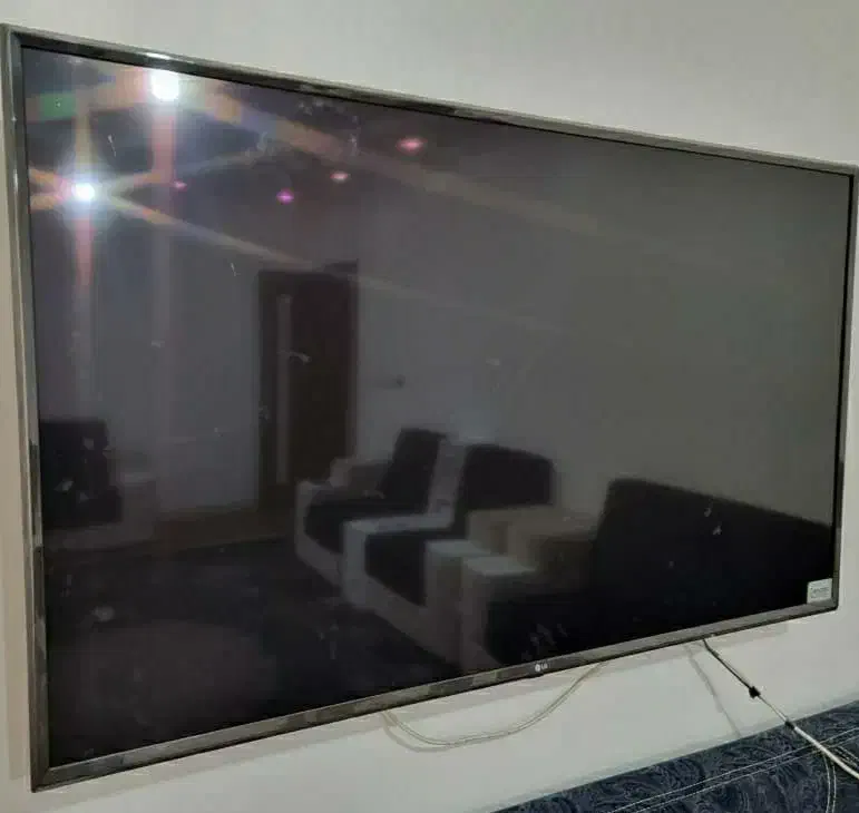 تلویزیون ال جی ۵۵اینچ|تلویزیون و پروژکتور|آستارا, |دیوار