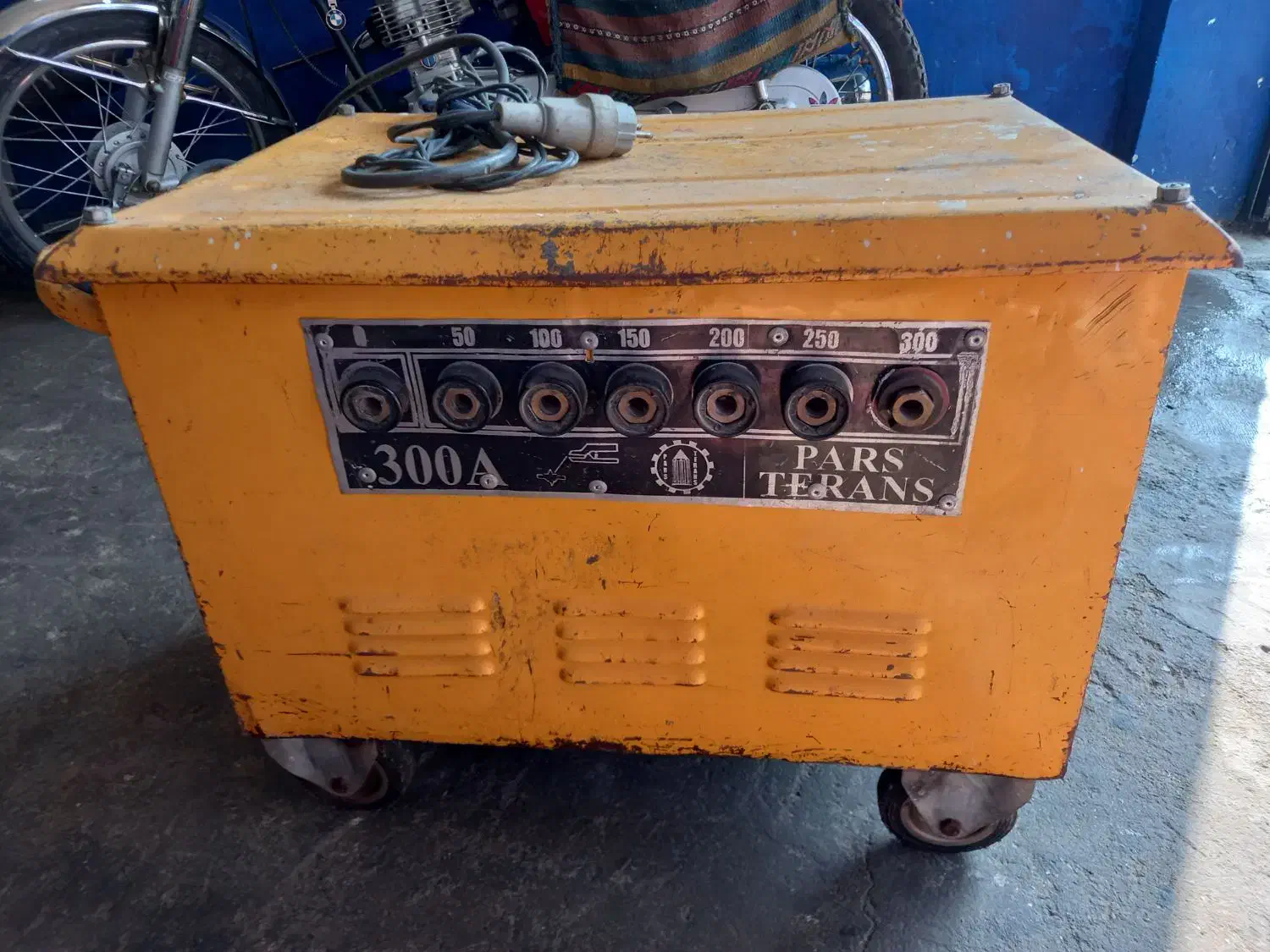 دستگاه جوش ۳۰۰ آمپر واقعی قول|ابزارآلات|آزادشهر, |دیوار