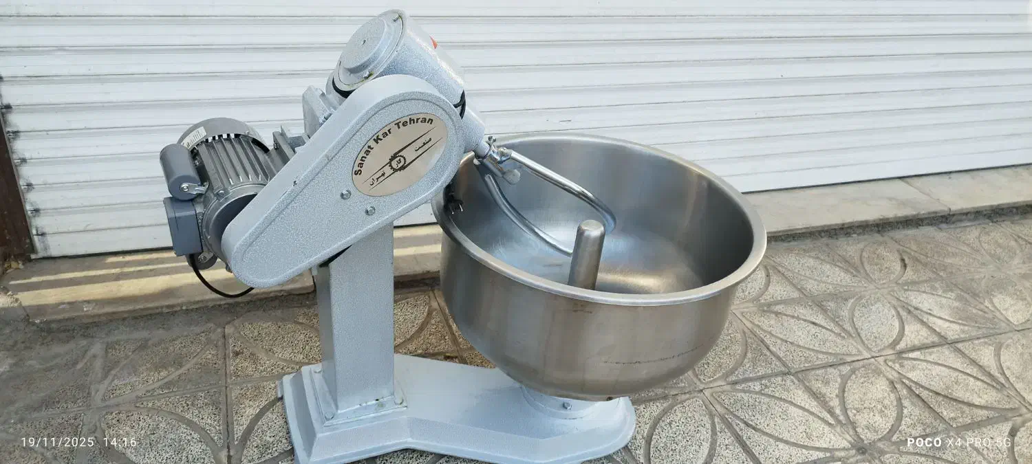 فروش خمیر گیر 40و60 کیلویی|کافیشاپ و رستوران|تهران, شهرک گلها (تهرانسر)|دیوار