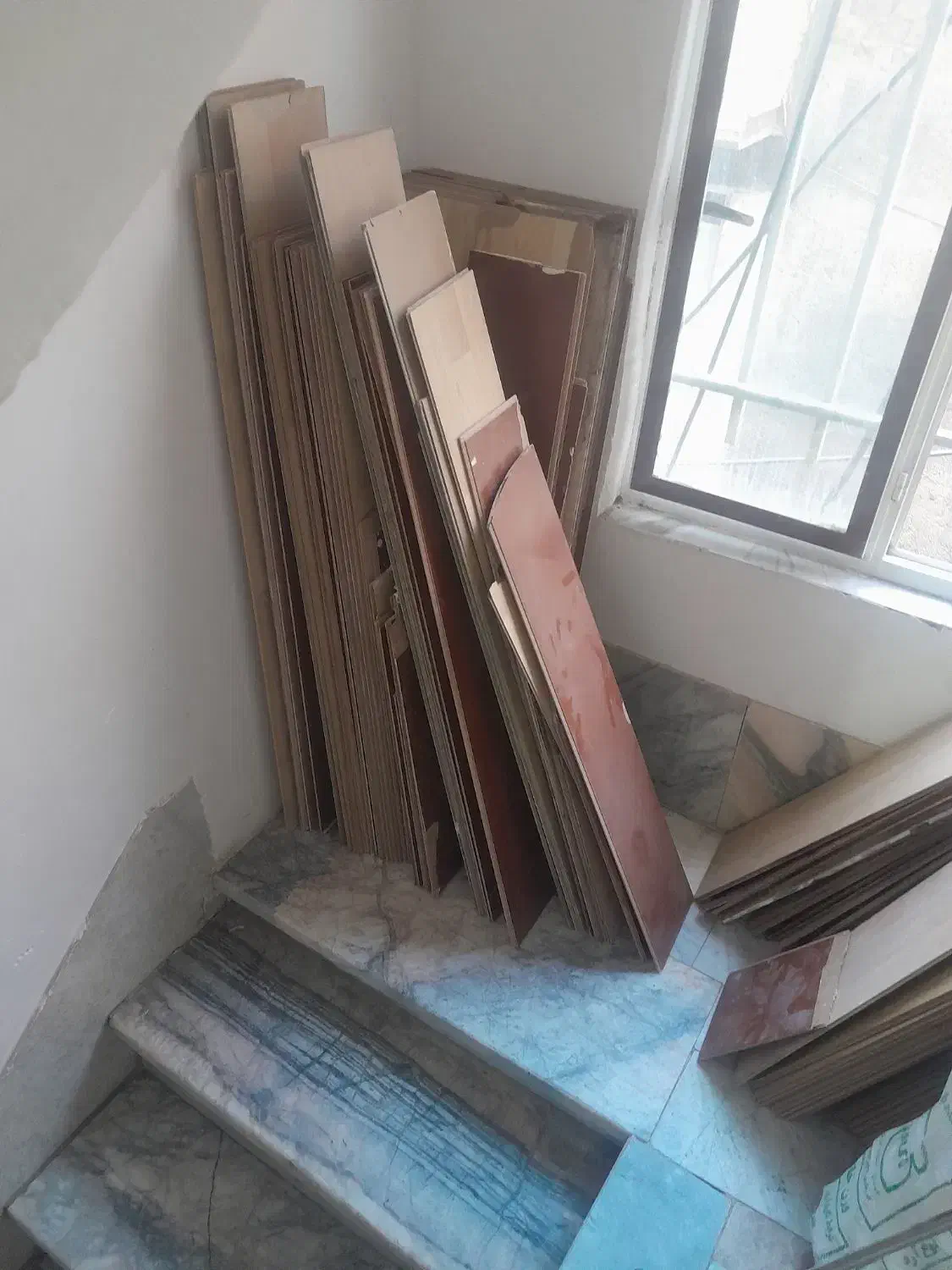 حدود۳۰مترپارکت باز شده|مصالح و تجهیزات ساختمان|محمدشهر, کوی بهار|دیوار