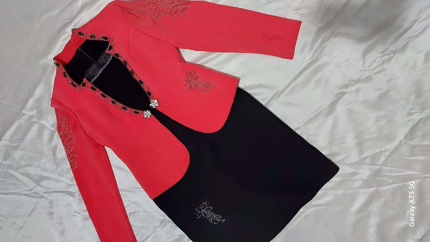 مجلسی|لباس|رشت, فلسطین|دیوار