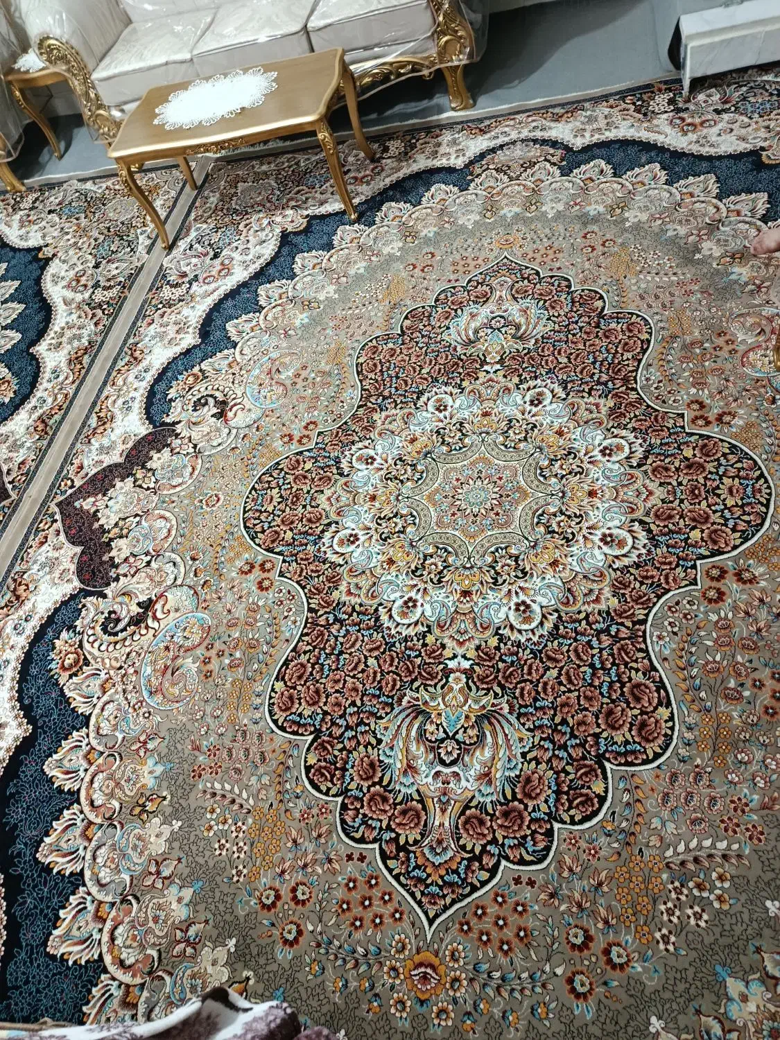 فرش نو|فرش|نیشابور, شهرآرا|دیوار