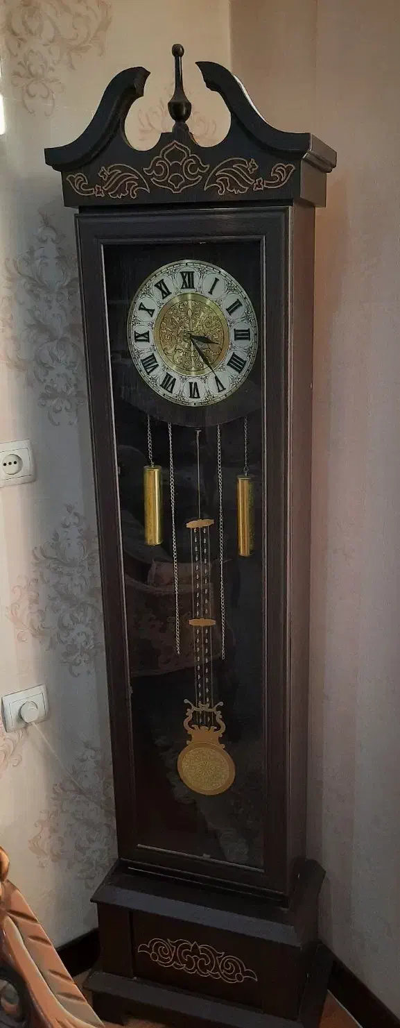 ساعت ایستاده|ساعت دیواری و تزئینی|شاهین‌شهر, فردوسی|دیوار