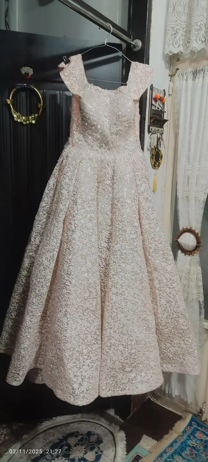 پیراهن مجلسی|لباس|اندیمشک, |دیوار