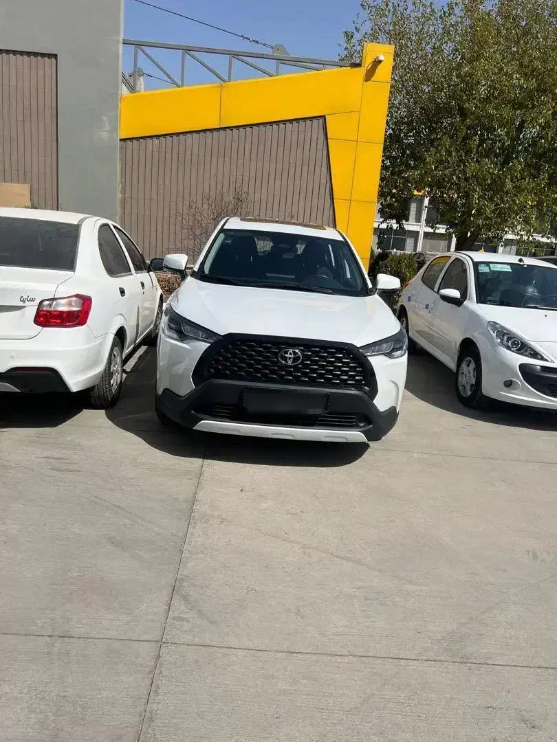 کرولا کراس هیبرید ۲۰۲۴ برساوش|خودرو سواری و وانت|کرمان, |دیوار