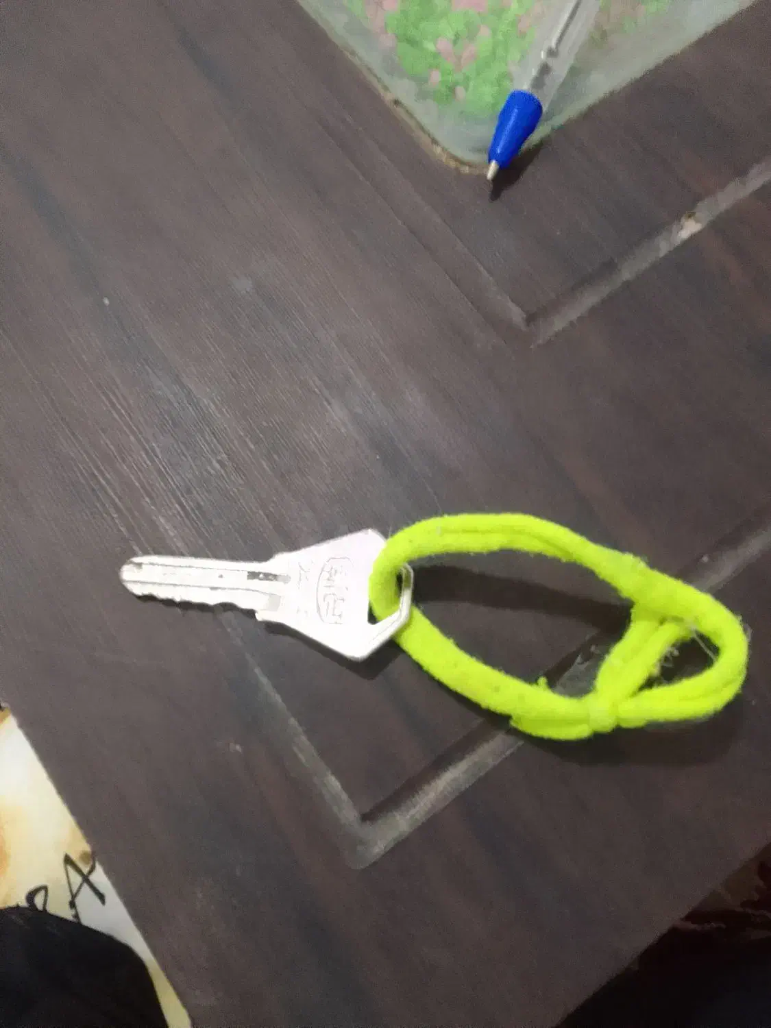 کلید پیدا شده|اشیا|جوین, |دیوار