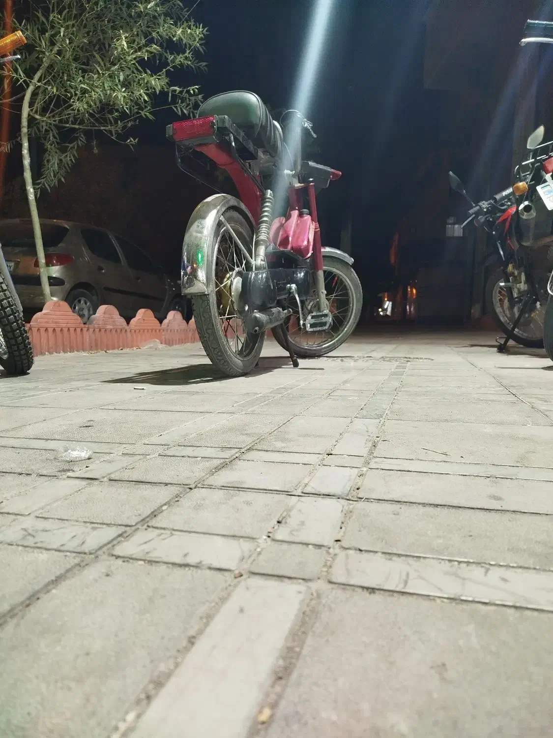 موتور براوو|موتورسیکلت|تفرش, |دیوار