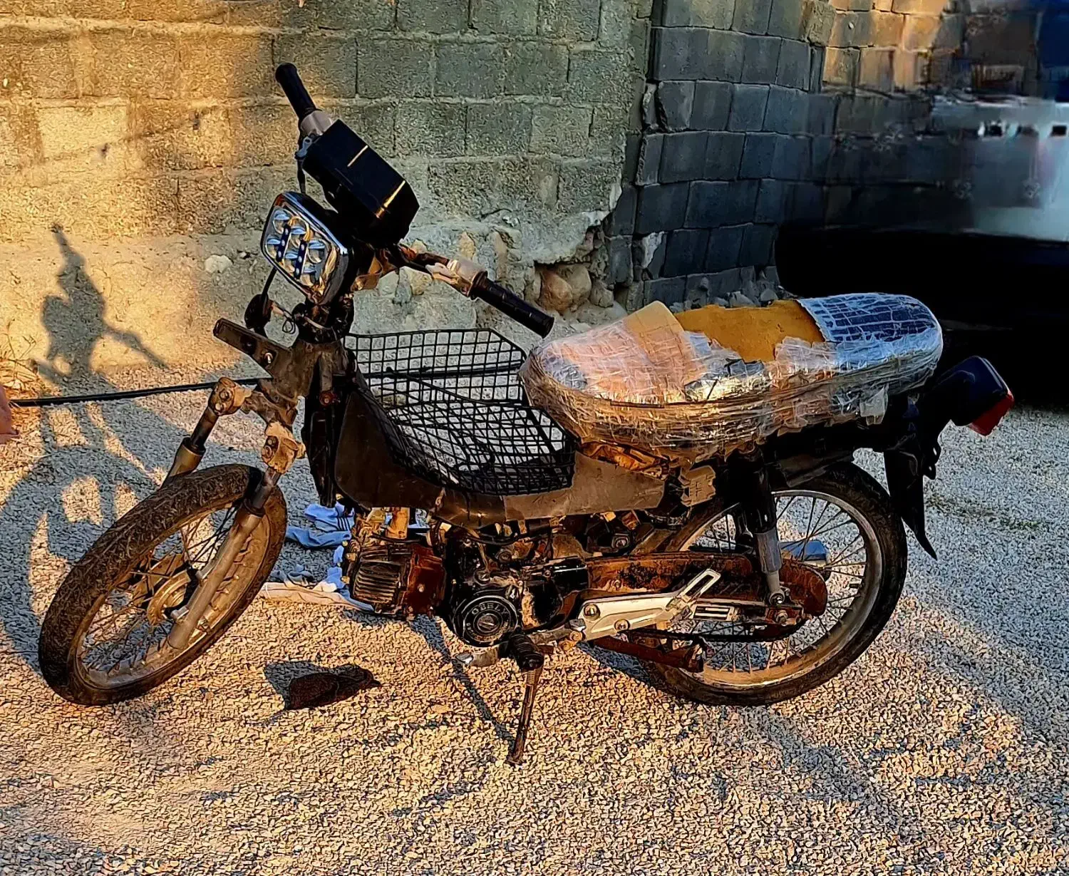 موتور طرح ویو|موتورسیکلت|چاه مبارک, |دیوار