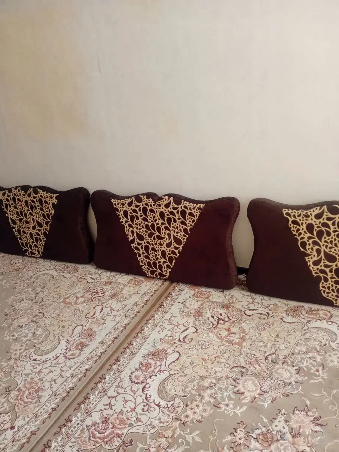 ۵ تا پشتی|پشتی|ایذه, |دیوار