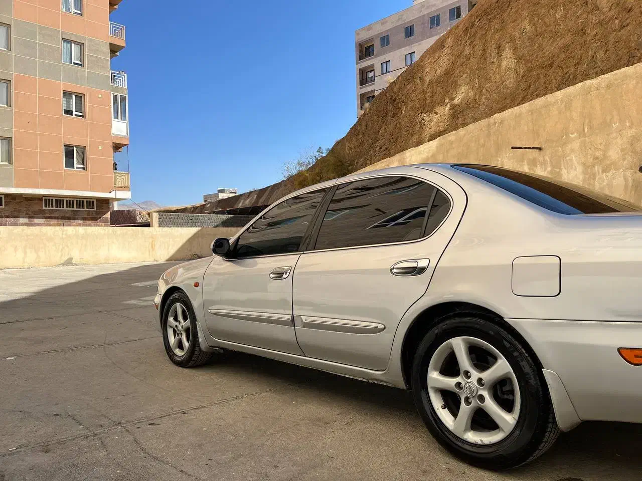 ماکسیما مدل۲۰۰۷اتوماتیک درحد|خودرو سواری و وانت|تهران, زعفرانیه|دیوار