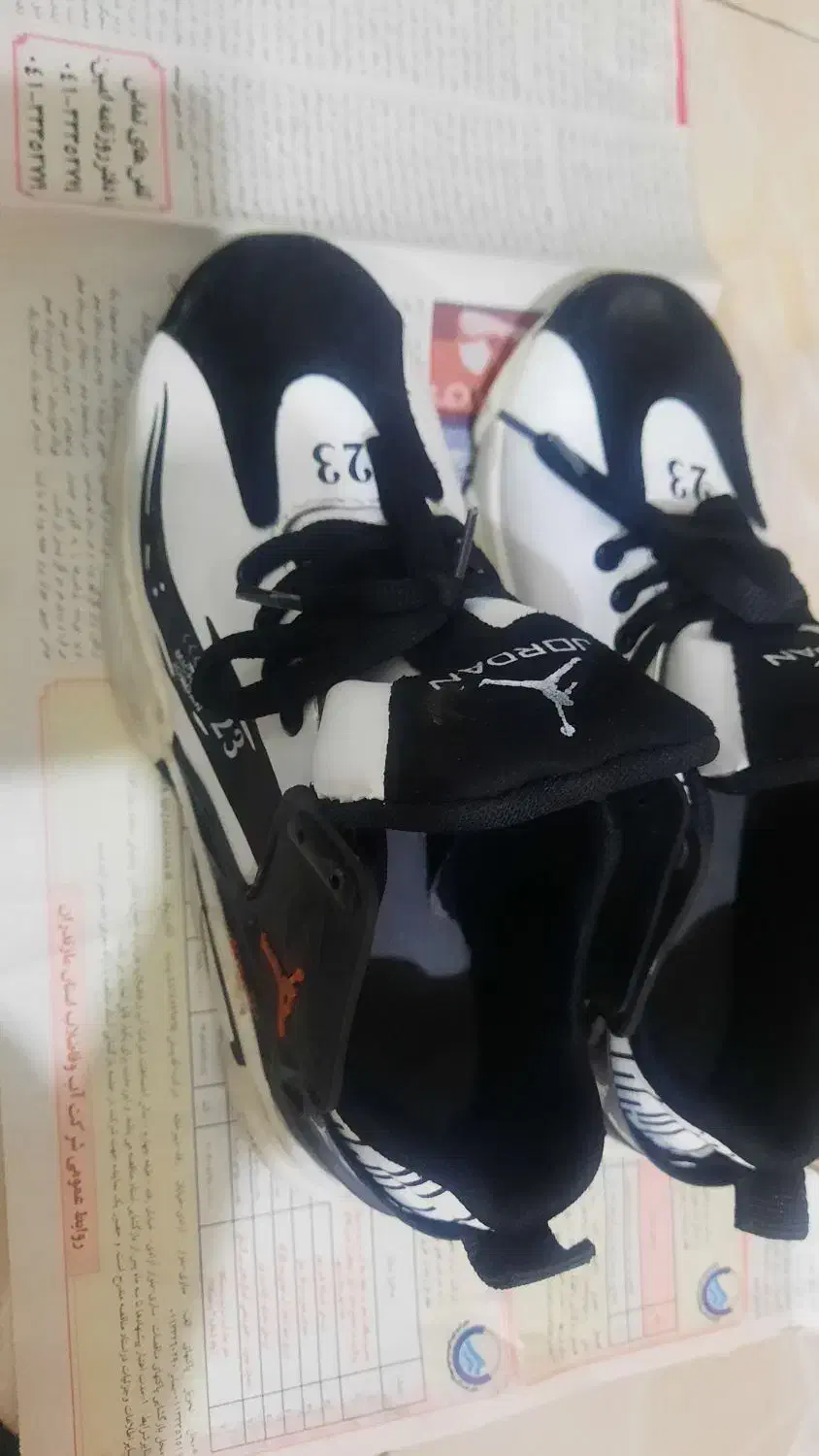 کفش اسپرت یک بارپوشیده شده|کفش و لباس بچه|شهرکرد, |دیوار