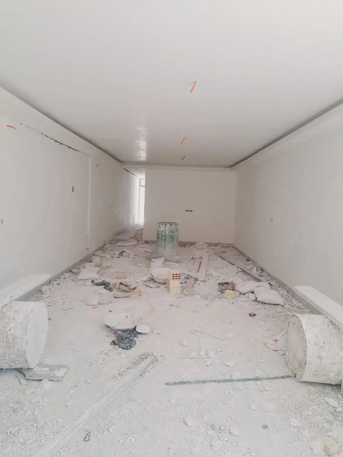 گچکاری و لکه گیری پذیرفته میشود|خدمات پیشه و مهارت|زابل, |دیوار