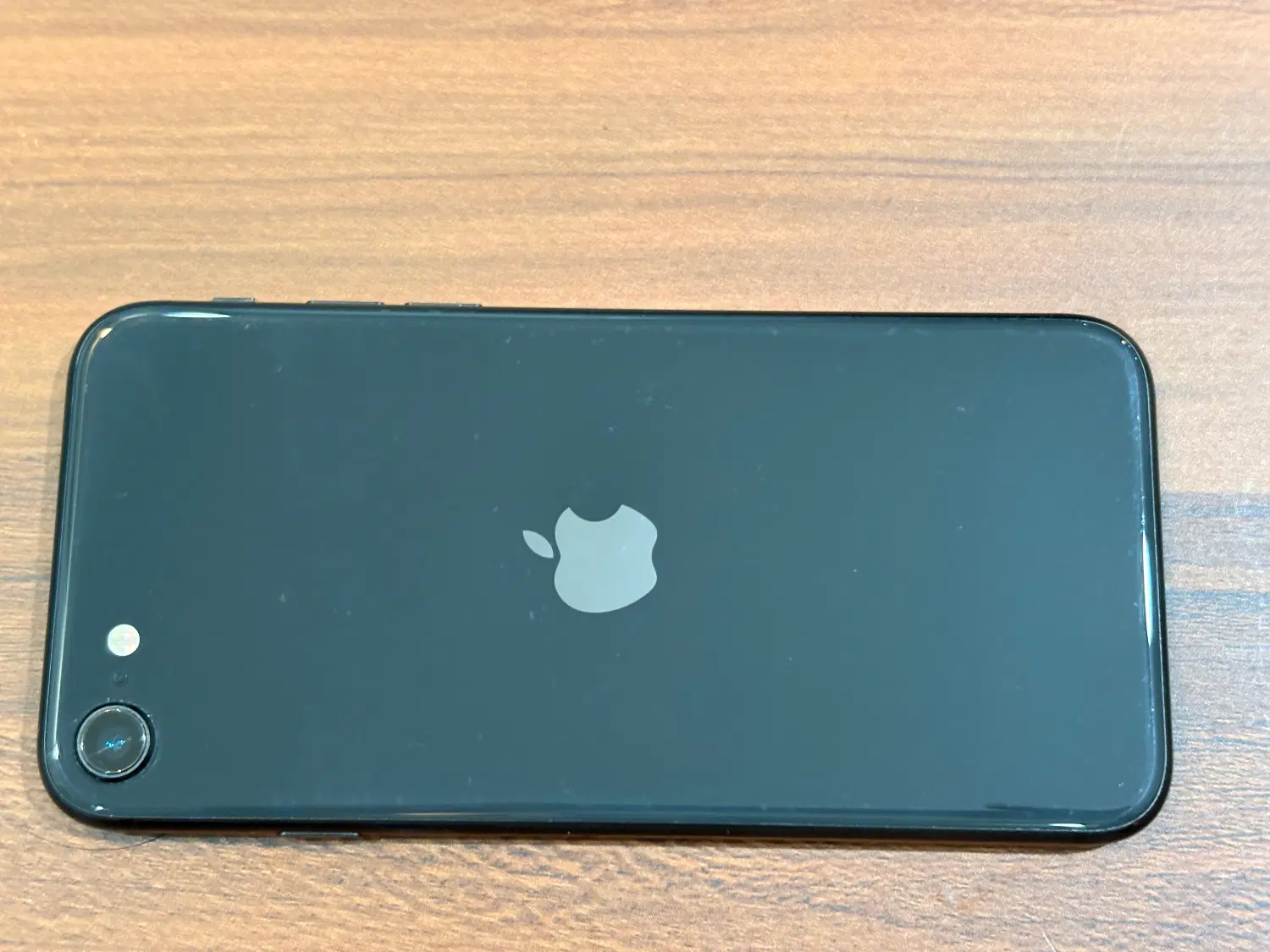 iPhone SE 2020|موبایل|تهران, جنت‌آباد مرکزی|دیوار