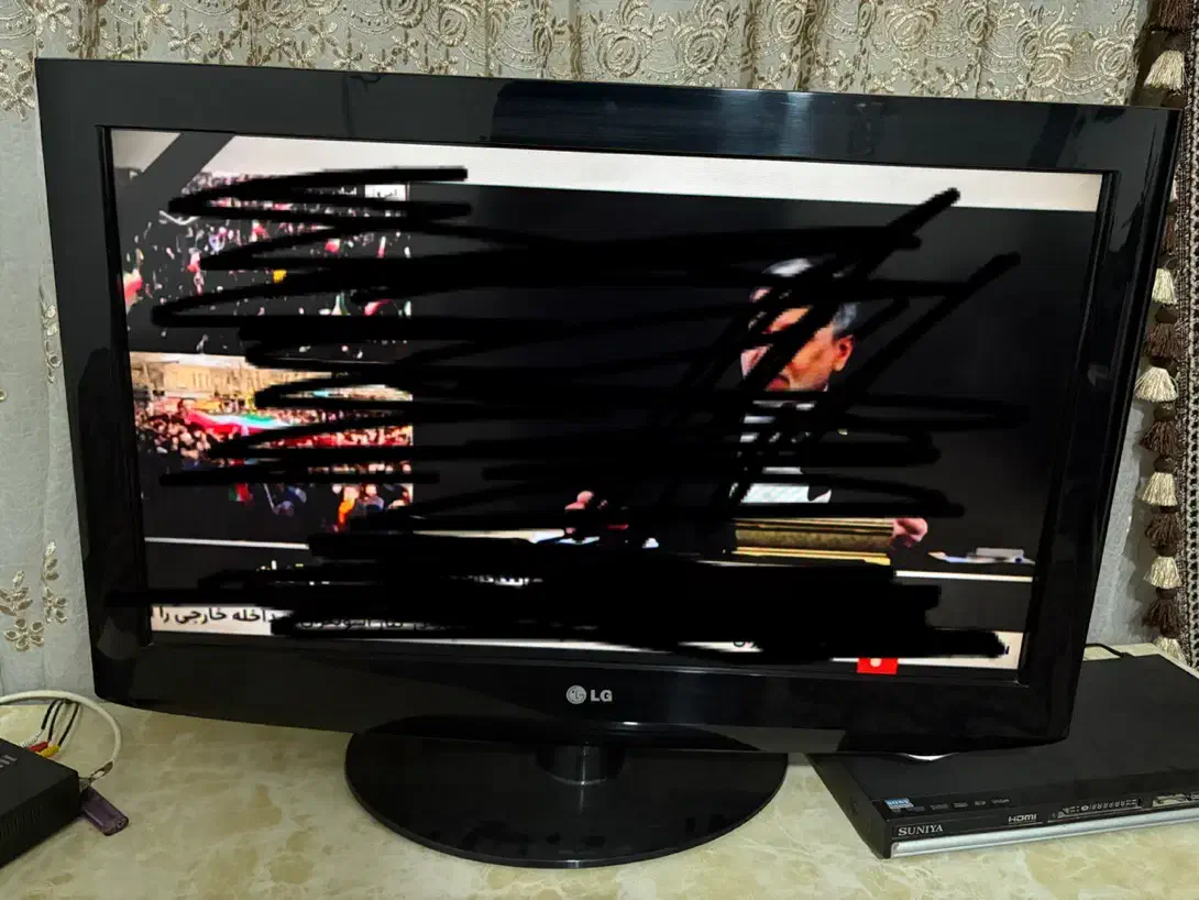 تلوزیون ۳۹اینج اصلLG|تلویزیون و پروژکتور|پرند, فاز ۶|دیوار
