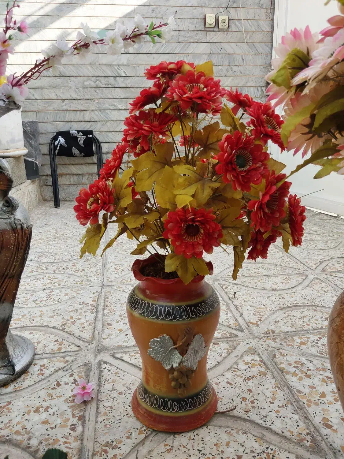 گلهای مصنوعی در حدنو|گل مصنوعی|کرج, باغستان|دیوار