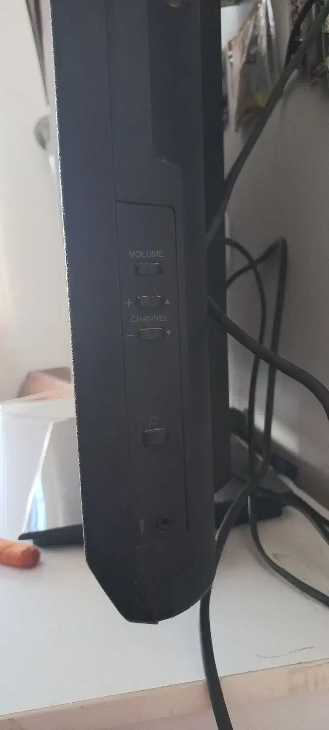 تلویزیون 32 اینچ  jVC  ژاپنی|تلویزیون و پروژکتور|قائم‌شهر, |دیوار