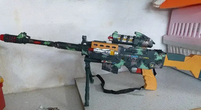 تفنگ مدل تک تیرانداز با کیفیت .زیر قیمت|اسباببازی بچه|بیجار, |دیوار