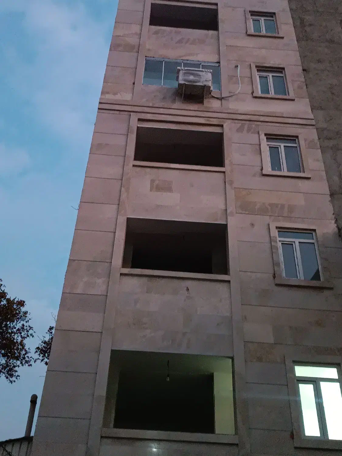 80 متر دوخوابه خوش نقشه طباطبایی|فروش آپارتمان|مشکین‌دشت, |دیوار