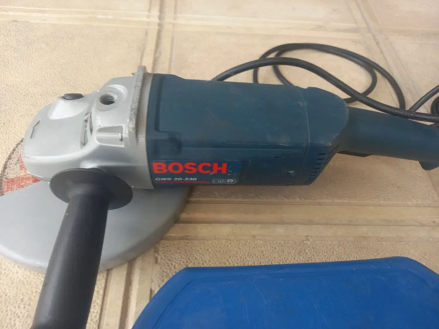 ابزار درحد|ابزارآلات|چهارباغ, |دیوار