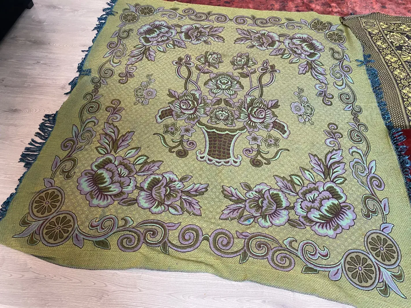 روفرشی روتختی زیراندز|روفرشی|شیراز, فرهنگ شهر|دیوار