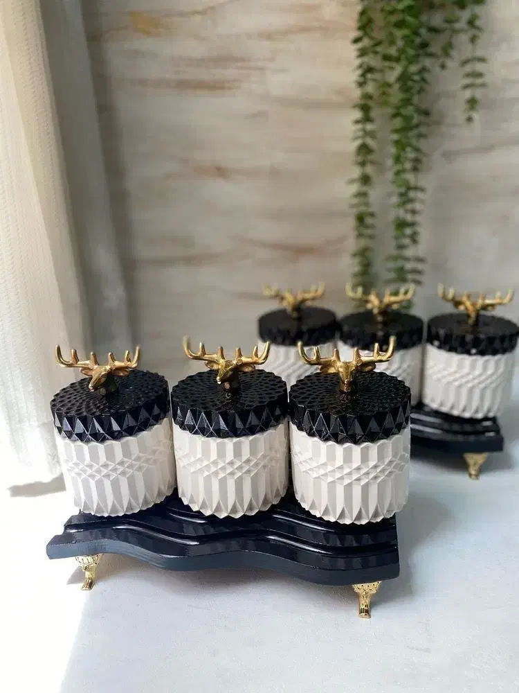 آجیل و شکلات خوری|ظروف نگهدارنده، پلاستیکی، یکبارمصرف|حمیدیا, |دیوار