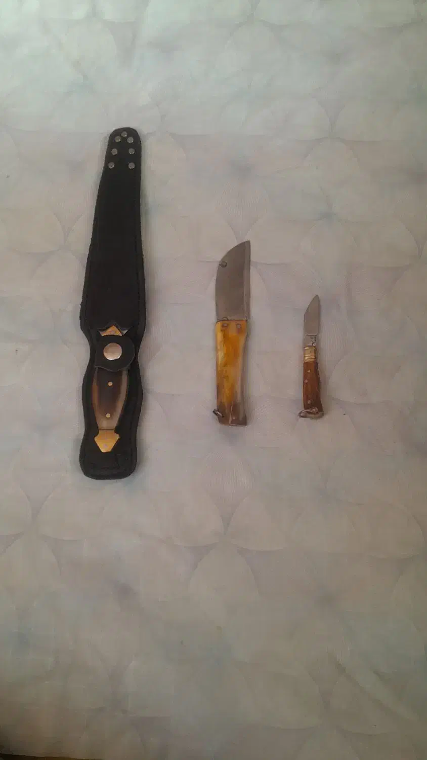 چاقو شاخ|کلکسیون اشیاء عتیقه|تویسرکان, |دیوار